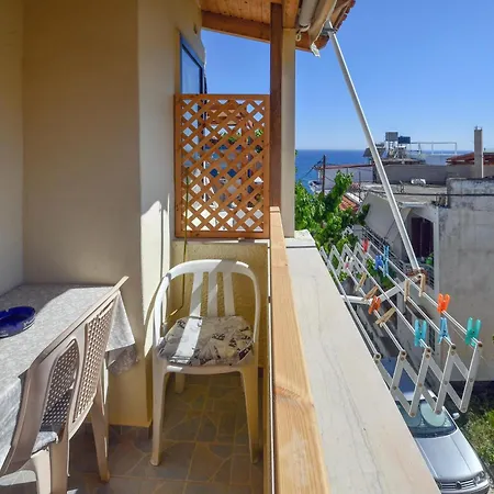Apartment Nikos House Myrtos